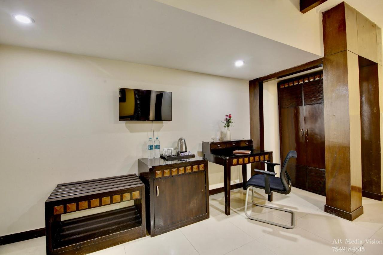 Lime Stays B&B Gk-2 At Greater Kailash Metro South Delhi Nearby Saket Select City New Delhi Extérieur photo