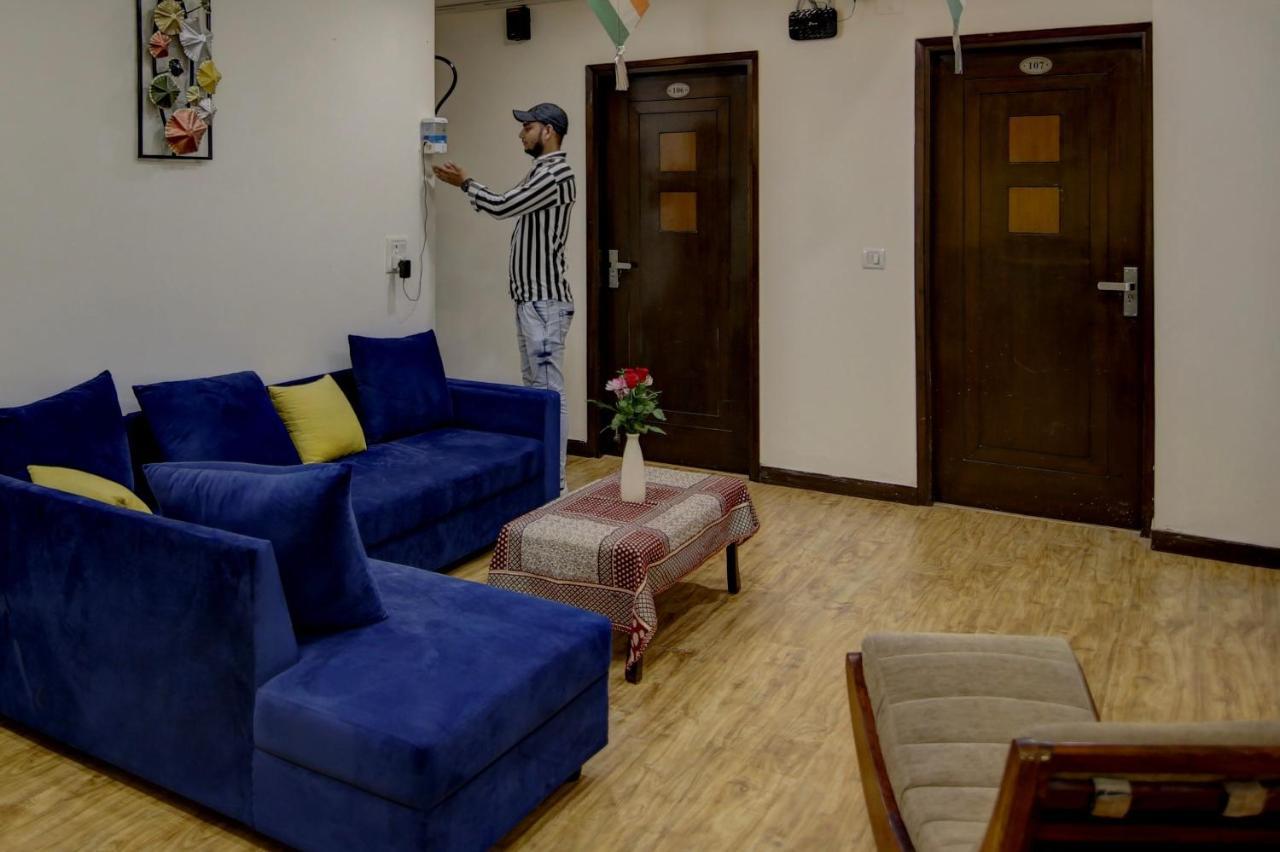 Lime Stays B&B Gk-2 At Greater Kailash Metro South Delhi Nearby Saket Select City New Delhi Extérieur photo