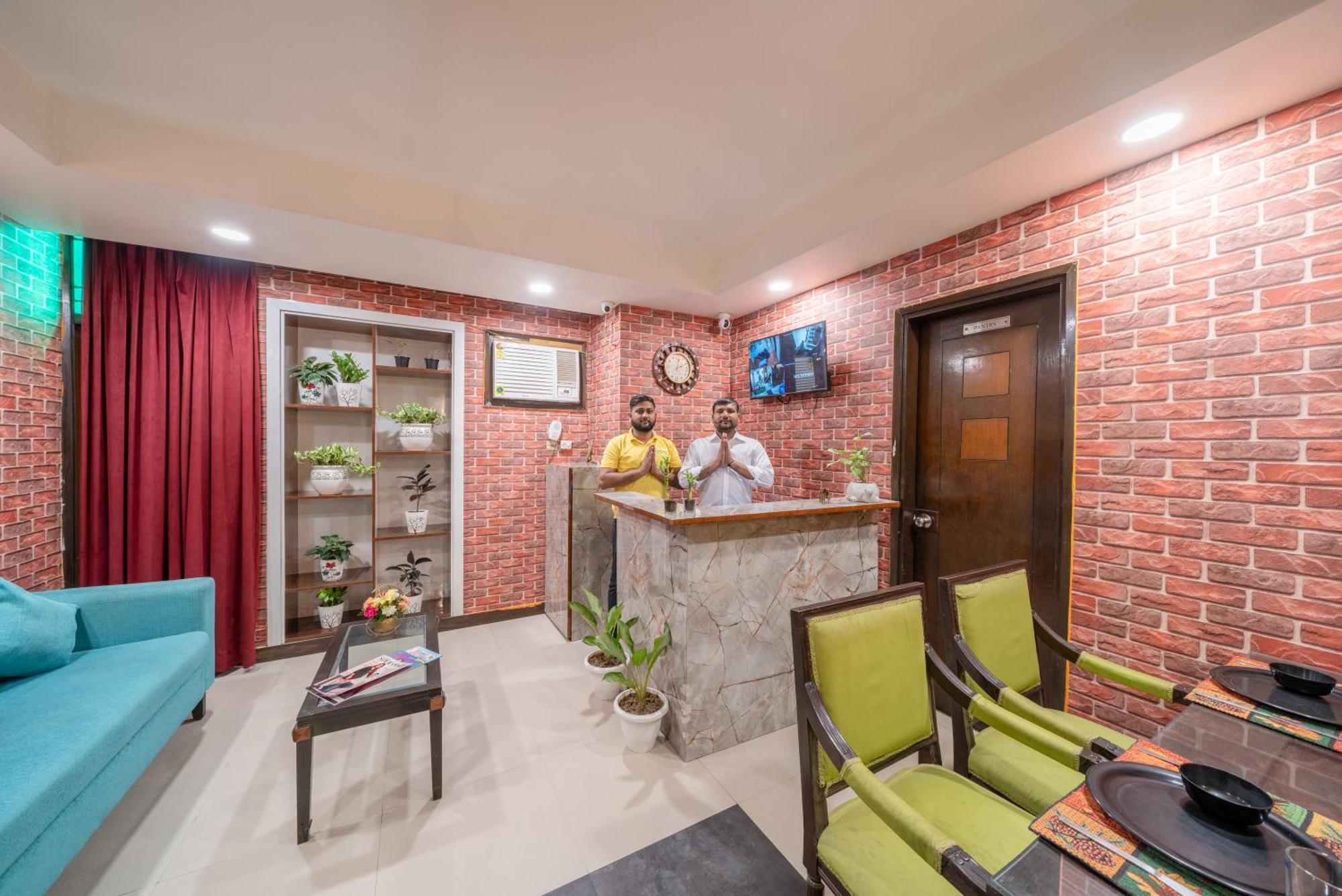Lime Stays B&B Gk-2 At Greater Kailash Metro South Delhi Nearby Saket Select City New Delhi Extérieur photo
